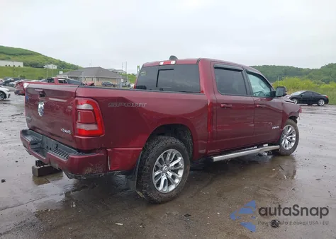 2023 Ram 1500 Laramie 4X4 5'7 Box z USA, uszkodzony, nr VIN 1C6SRFJT2PN588238